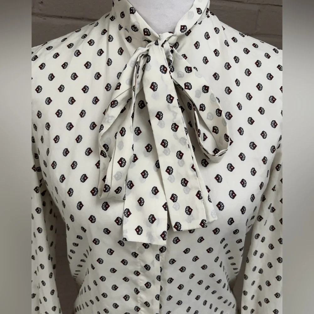 Diane Von Furstenberg Vintage tie neck blouse S